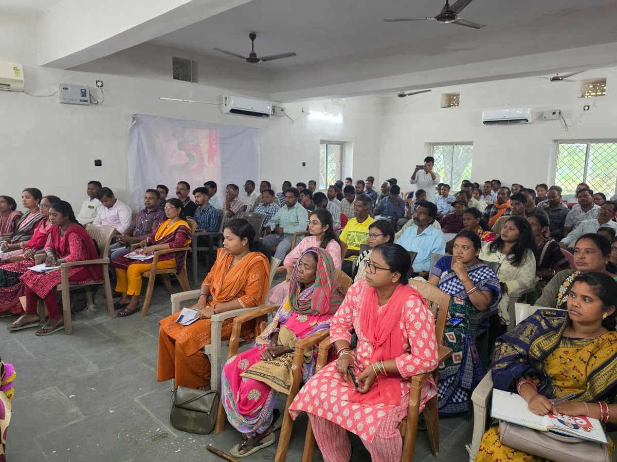 SubdegaS's tweet photo. "Block Level Jana Sunani Sibira"  on VB-RAM-G  conducted at Subdega Block Meeting Hall on Dt.- 07.04.2026 .. CDO Sir along with BDO &amp; DSA attended the programme along with all stakeholders..
#vbramg #administration #Sundargarh #Odisha @PRDeptOdisha @IPR_Odisha @DMSundargarh https://t.co/yLqp73Z0NU