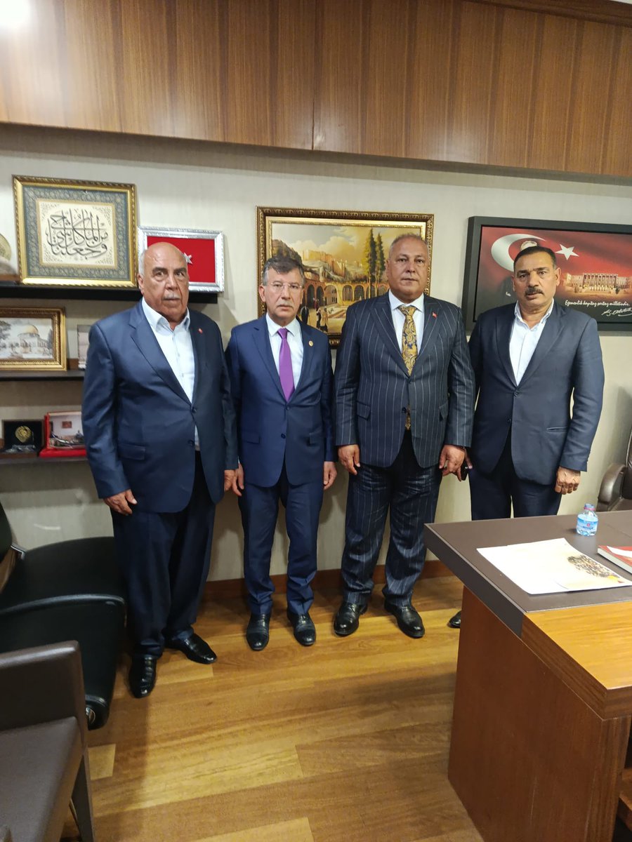 Önceki dönem Ceylanpınar Belediye Başkanımız Feyyaz Soylu’yu Gazi Meclisimizde misafir etmekten memnuniyet duyduk. Nazik ziyaretleri, kıymetli değerlendirmeleri ve hoş sohbetleri için kendilerine teşekkür ediyorum.
<a href="/feyyaz_soylutr/">Feyyaz SOYLU</a>