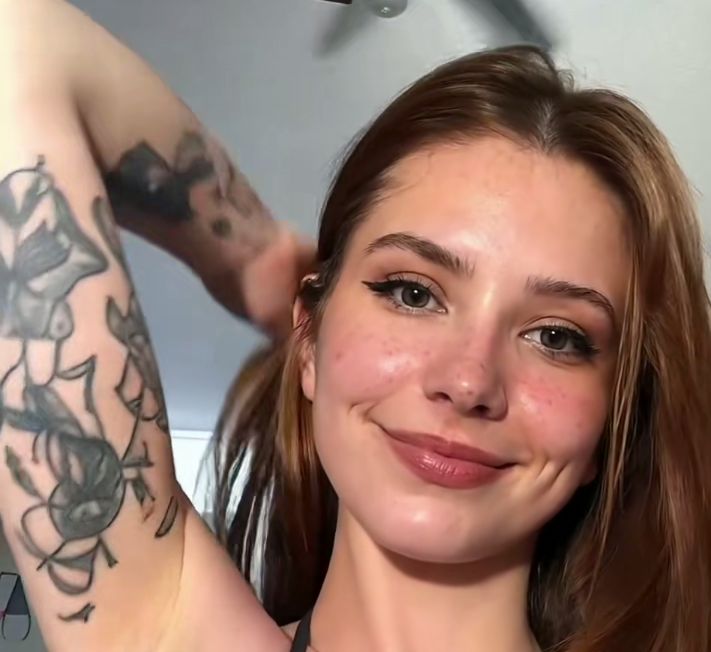 Leticia ☮️ tweet media