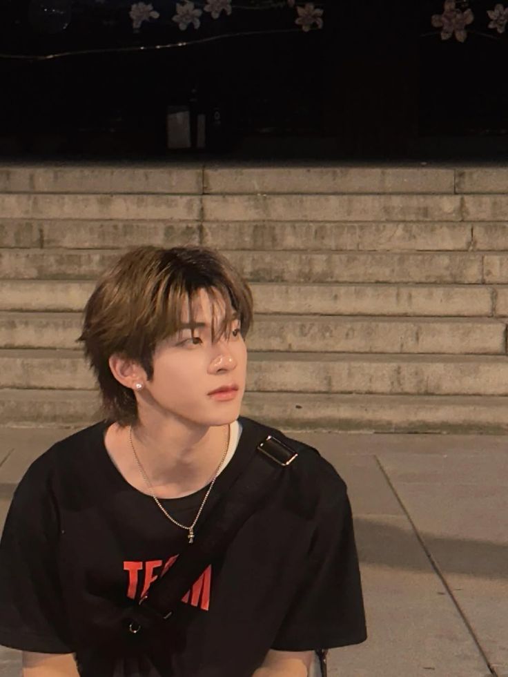 saA 🐈⬛ #DWY era tweet media