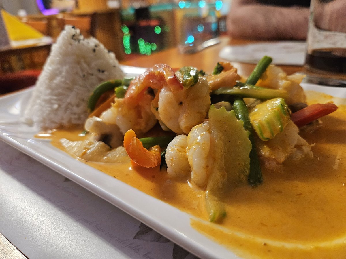 Findom Diosa 💸 | Pay or stay silent 👑 tweet media