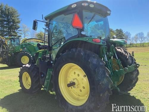 FarmsNews's tweet image. 2020 John Deere 6110R 👇

AutoQuad Plus EcoShift transmission, 4200 CommandCenter, standard cab with right hand console, manual telescopic mirrors, panorama windshield, hydraulic pump, and more.

usfarmer.com/tractors/john-…

#Tractors @WestCentralEQ