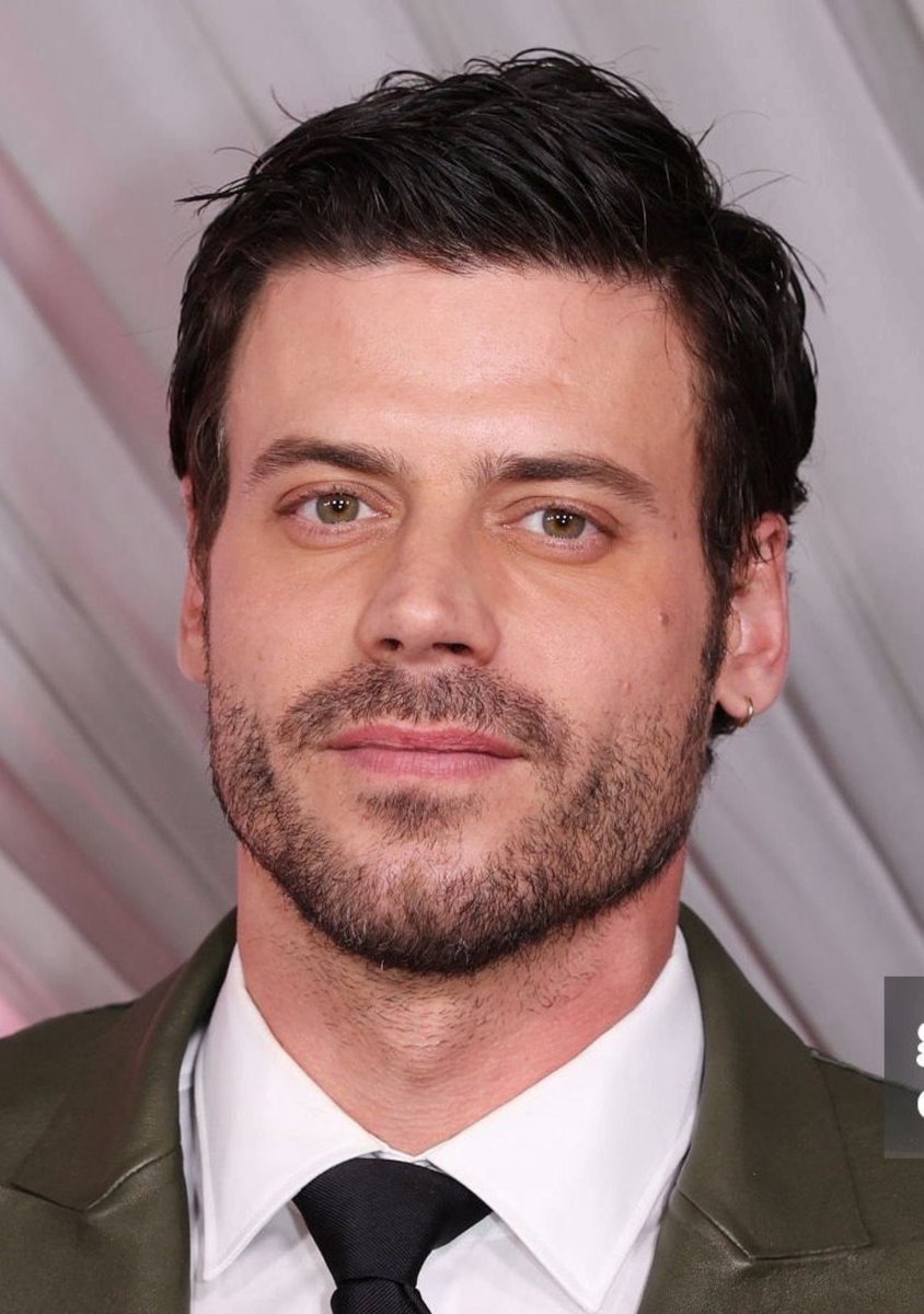 ℝ𝕖𝕪 tweet media