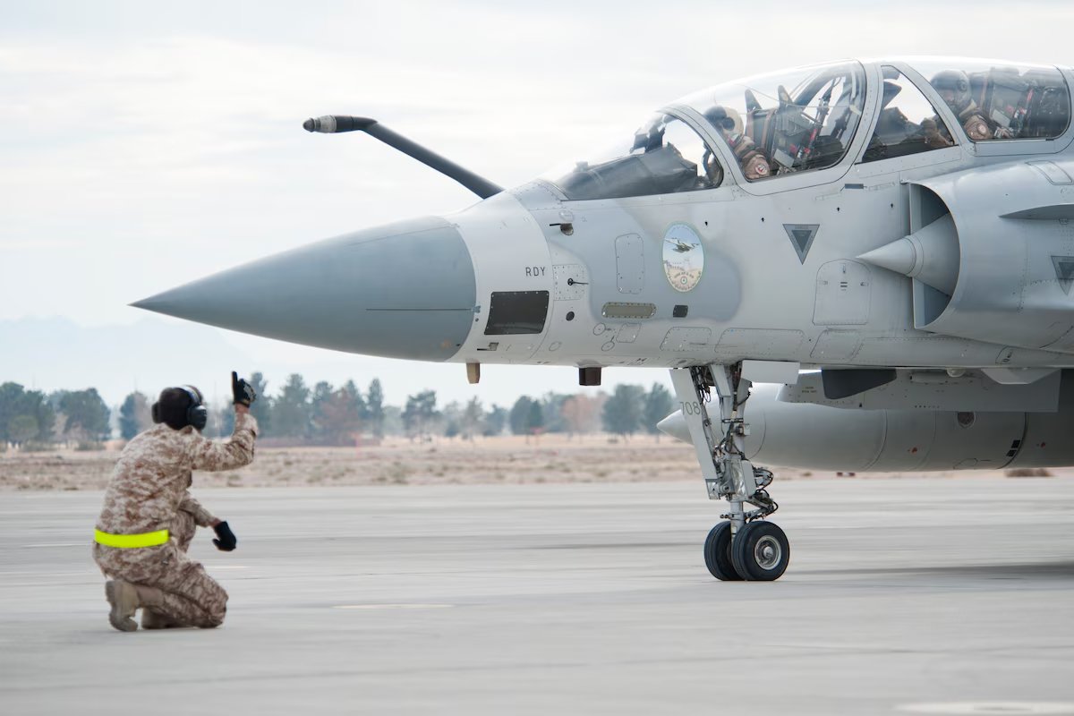 BabakTaghvaee1's tweet photo. BREAKING: My Israeli government and military sources confirm that the Israeli Air Force had no role in the airstrikes against Iran’s oil facilities on Lavan and Siri islands. They once again emphasized that Israel is respecting the Iran–U.S. ceasefire deal.

They also believe that the Emiratis may be attempting to frame Israel as being behind their airstrikes against Iran’s oil facilities across the Persian Gulf today.

#OperationEpicFury #OperationLionsRoar