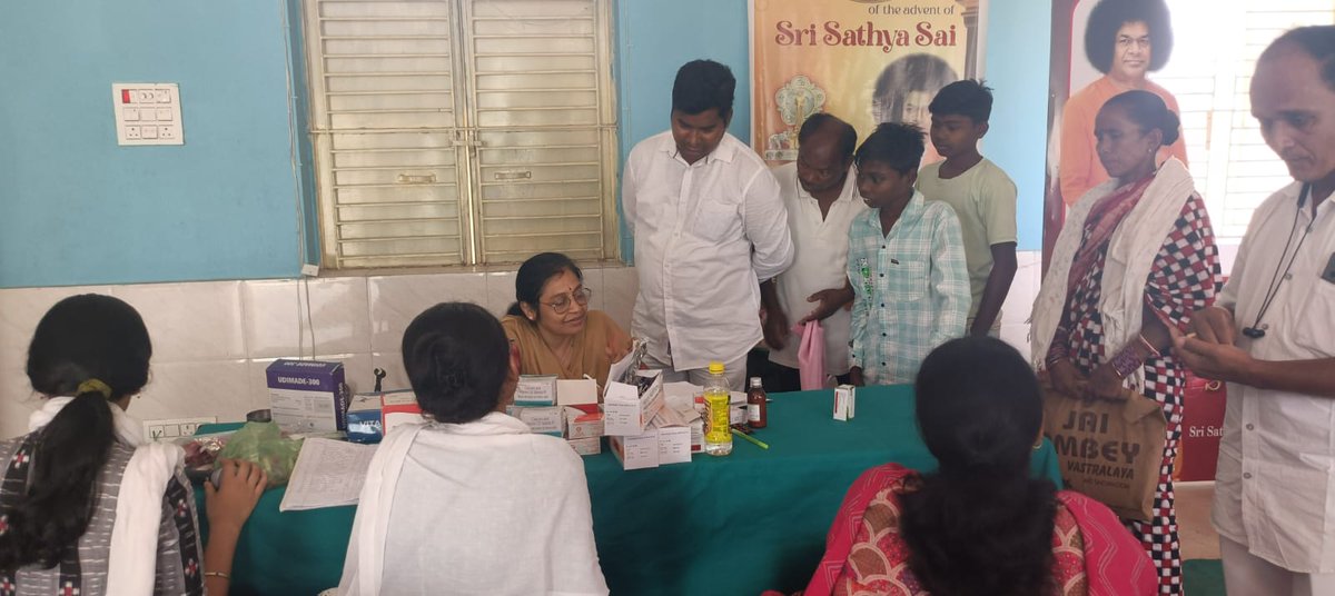 sathyasaiodisha's tweet photo. Loving Sairam..
With the Blessings of Bhagawan Sri Sathya Sai Baba, a Medical Camp was successfully organized on 02.04.2026 at Titilagarh Samithi under District Balangir.
#MedicalSeva
#HealthcareForAll
#LoveAllServeAll
#ServiceToManIsServiceToGod
#Balangir
-Media Team https://t.co/GKLCDwmsqL