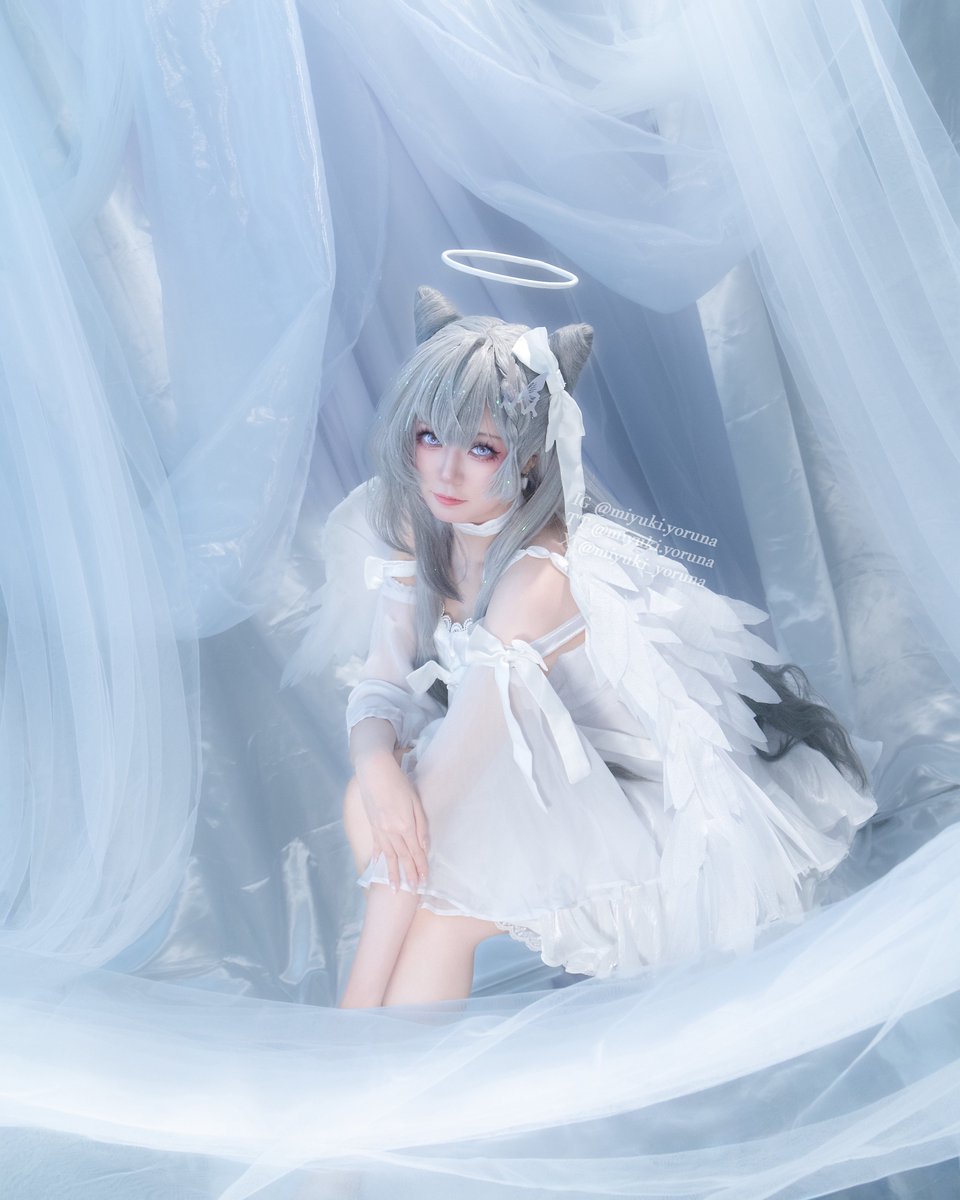 miyuki_yoruna's tweet photo. Rare miyu skin! 
Kapan lagi kan keliatan se pure dan kyk orang bener ini🐱👀

Anyways since CF is near, PRE ORDER OPENS GUYSS!!
Lots of new cos this year so u guys can gacha w/o worry getting the same pc 😋

https://t.co/QngpTkYDNR

#vestiazeta #zetacrylic #cf22catalogue #cf22 https://t.co/FK1hQ62Ak0