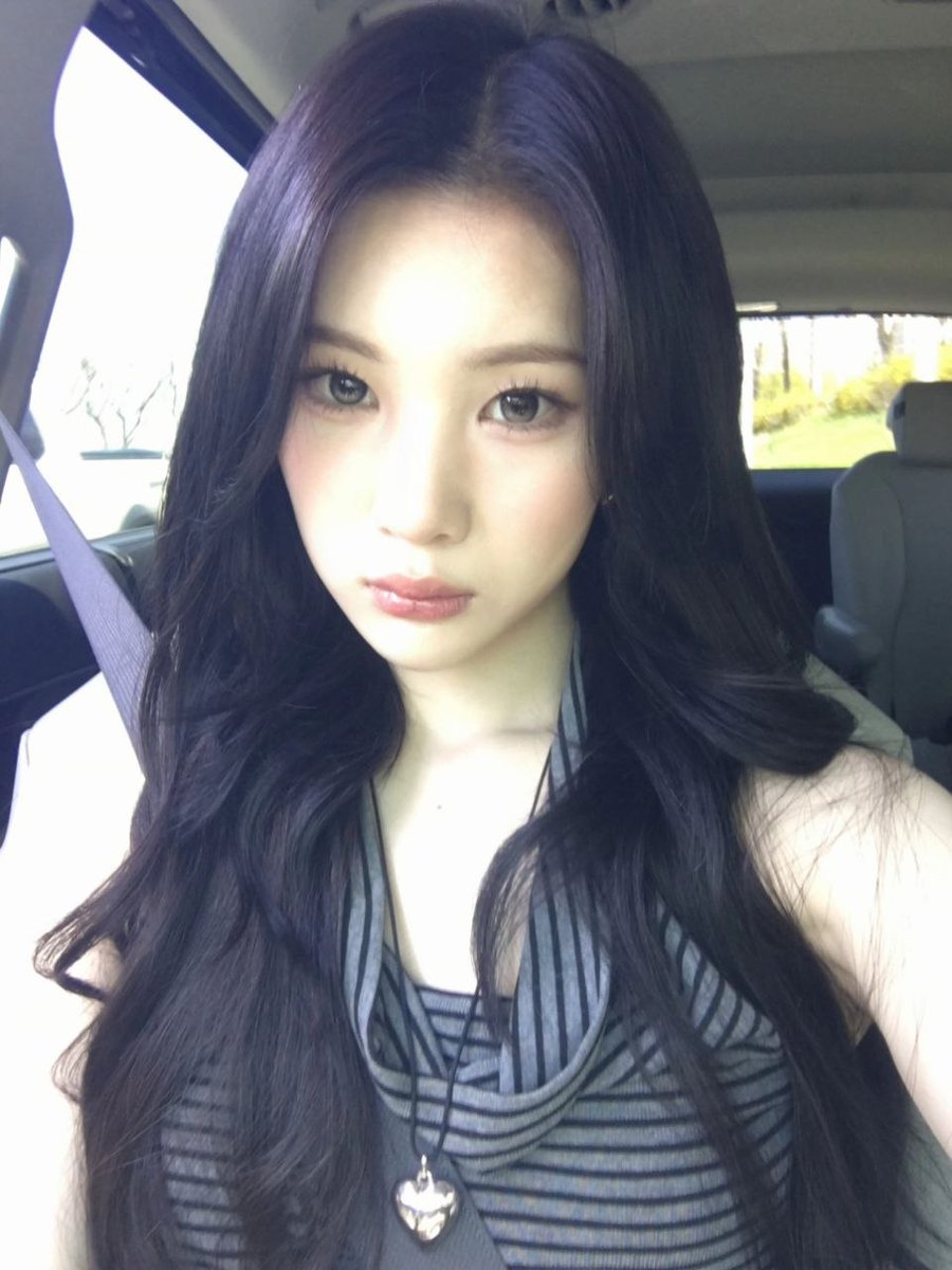 🖤, Juunette. tweet media