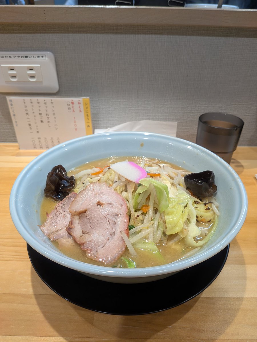 じゃっく ど もれい tweet media