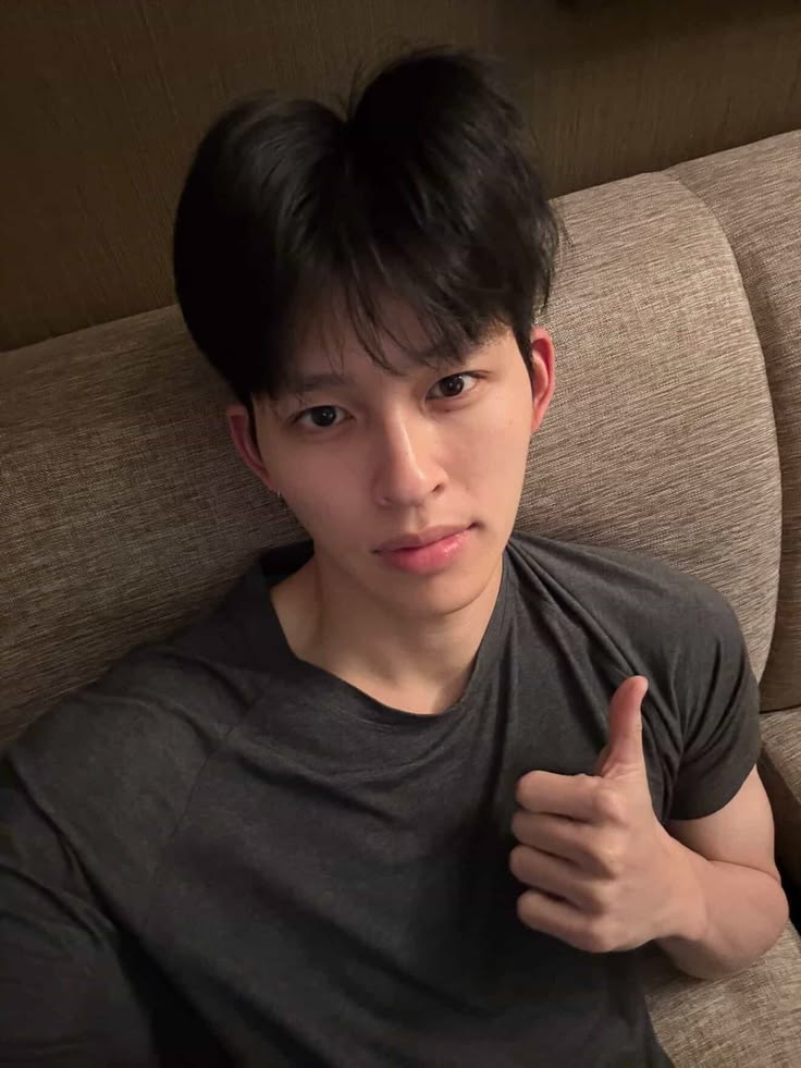 Nicolas D. Kohler. tweet media