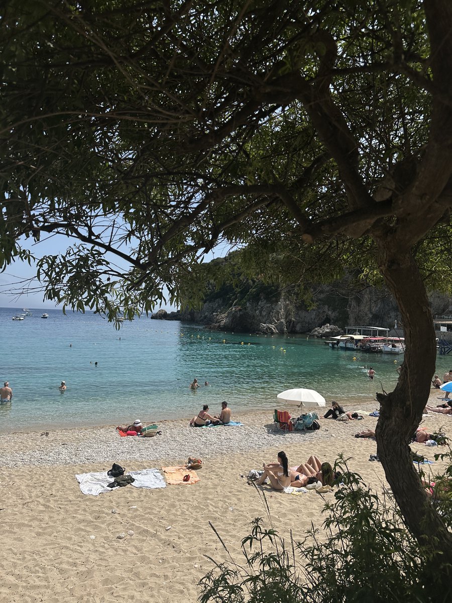 0xfs7's tweet photo. swimming in the Aegean every morning for two weeks changed something in my body that no gym has ever managed or anything else that people are using nowdays 😔

there is science for this and also just the direct experience of it 

cold water immersion, regular sun exposure, natural saltwater - these aren't wellness trends 

they're what the human body was designed for over hundreds of thousands of years

the Greeks understood this before the science existed

the concept of the sea as medicine is as old as Greek medicine itself

two weeks of swimming in the Aegean every morning

→ sleep improved dramatically by day 5 
→ the low level anxiety/cortisol I carried in normal life dropped noticeably 
→ appetite regulated itself without effort 
→ the specific kind of tiredness from too much screen time and not enough physical movement resolved

this isn't anecdote as evidence. 

it's personal experience alongside a body of research on natural light exposure, cold water, and saltwater effect on skin, breathing, and the nervous system

the Greeks didn't build their culture next to the sea because they liked views

they built it next to the sea because proximity to water is, in some functional sense, the baseline of human health

the Aegean - Greece 🫡