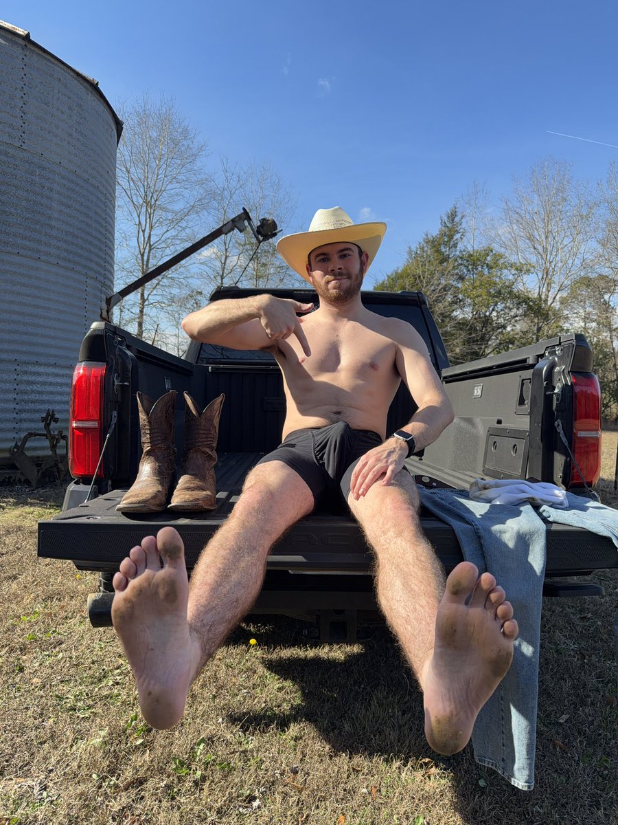 Master Buck tweet media