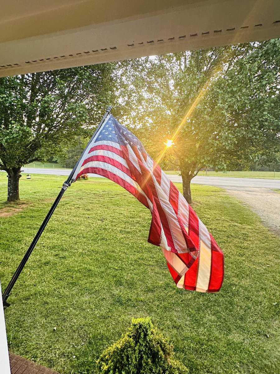 Benny🇺🇸 tweet media