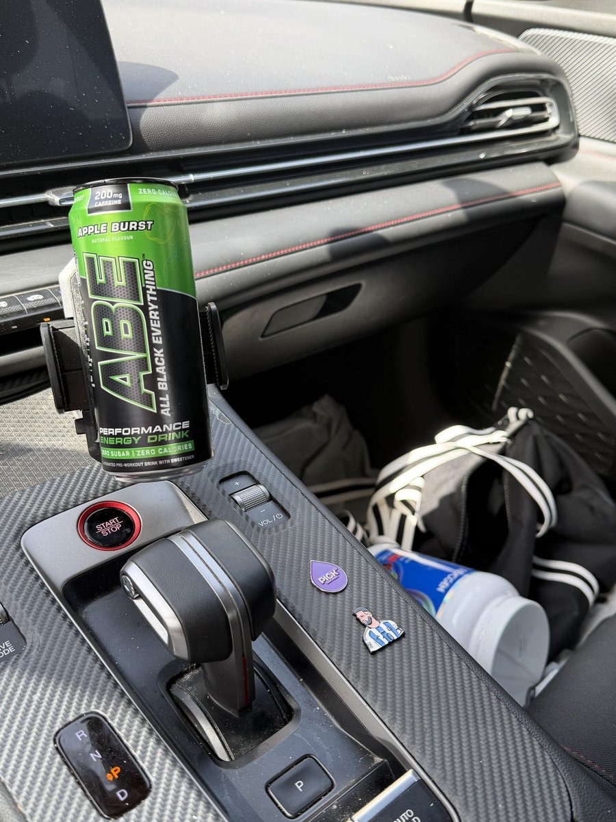 عبدالله tweet media