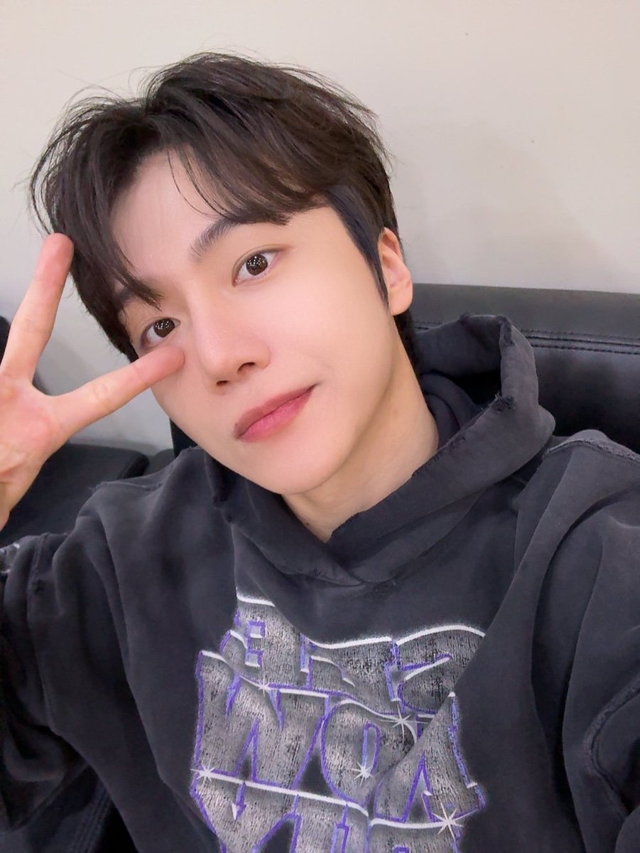 260408
#오마이걸효정의볼륨을높여요
#진호 #못참아

<a href="/jinhojo_x/">조진호</a>
#진호 #JinHo
#S27M #에스이십칠엠