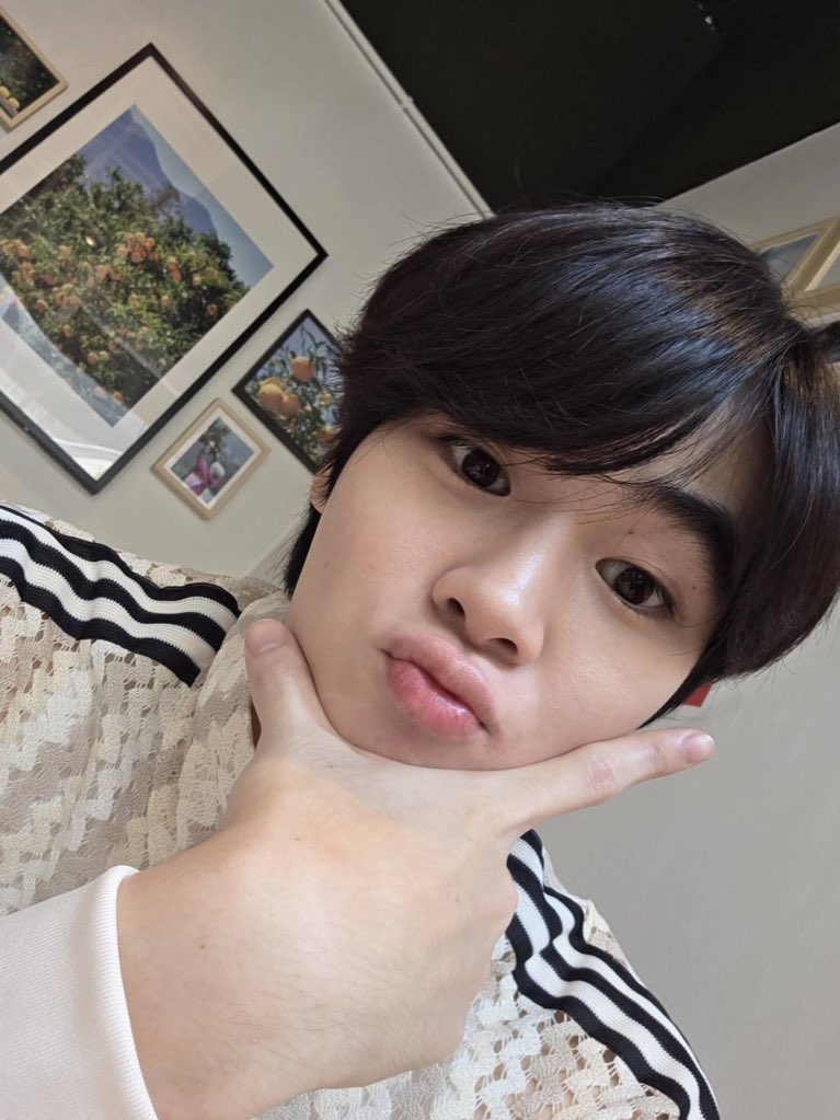 ˢ ᵘ ᵍ ᵃ ʳ ᵇ ᵒ ᵐ ( 𖾕𖾝꙼ᩚ𛲕𖾟 ) tweet media