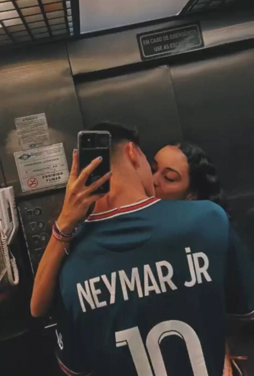 Secret area +18 tweet media