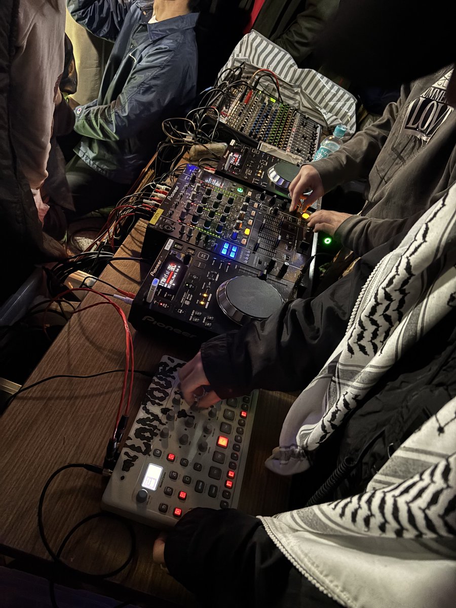 雨宮処凛 tweet media