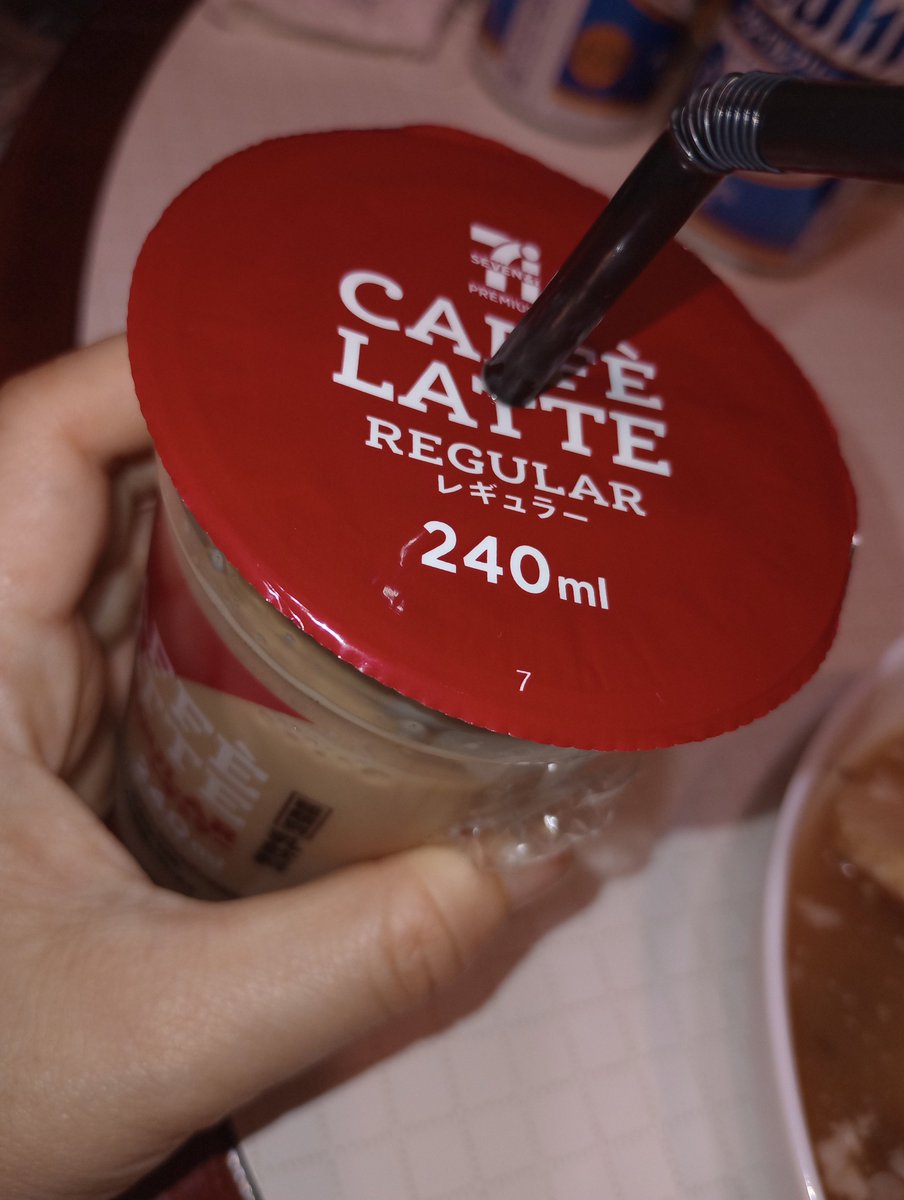 asakixxxkoukou's tweet photo. @petfullpet #ペットフル
様から
カフェラテ 当選
ありがとうございます😊

190円も！
うわー美味しかったです
😊 https://t.co/aT1tigJczN