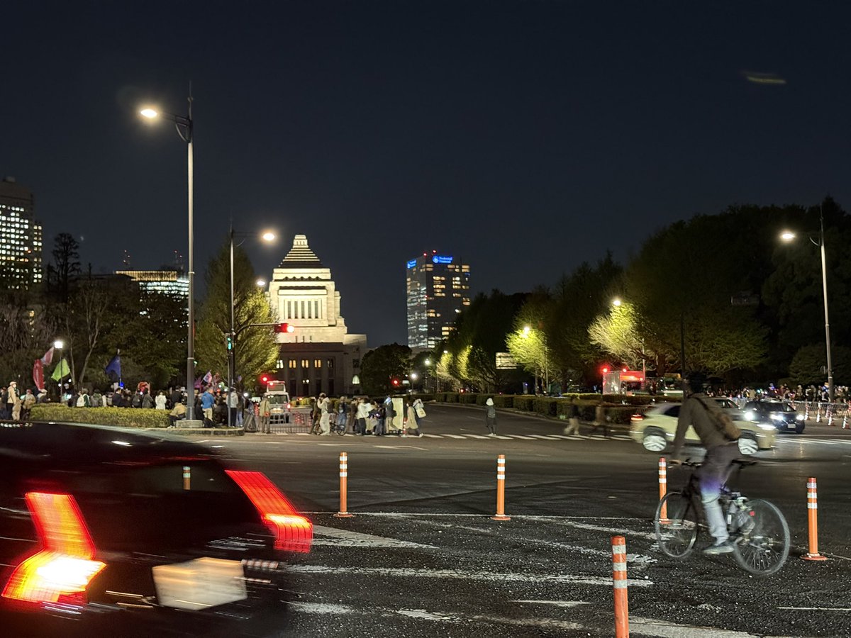 たくななパパ tweet media