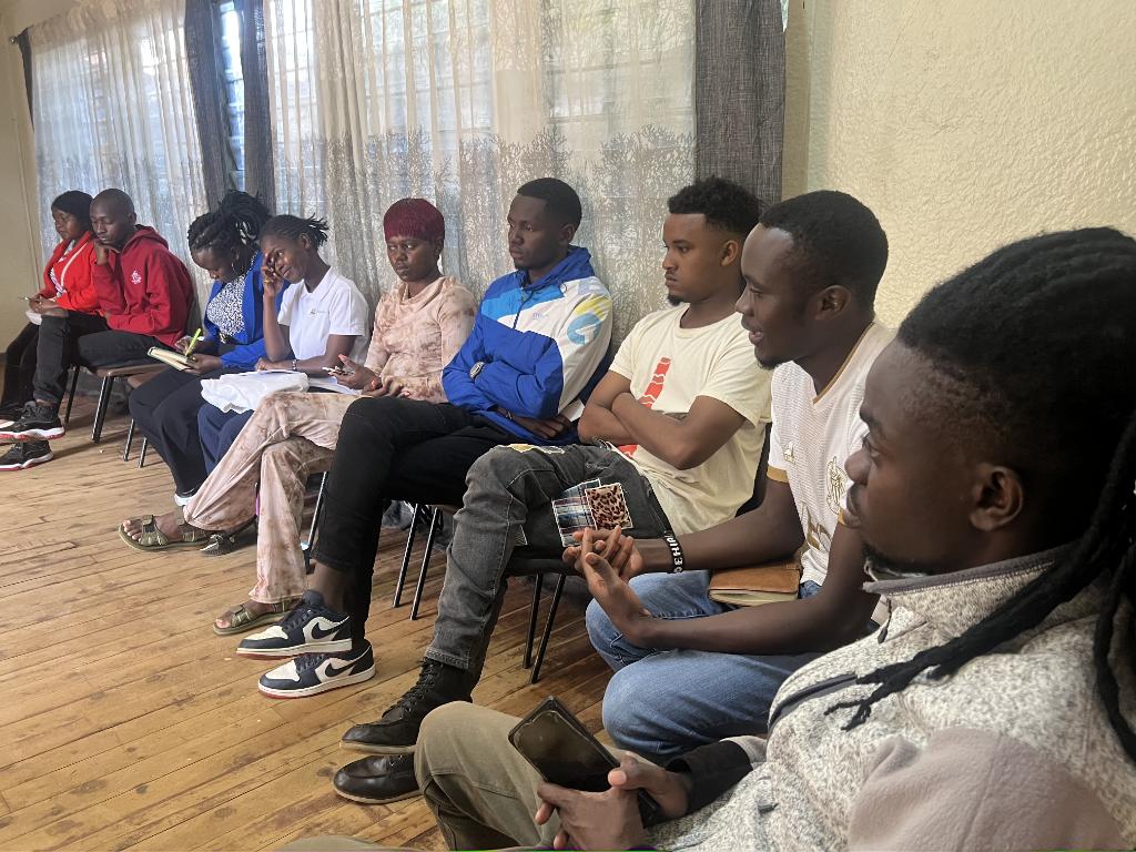 SlumPeace's tweet photo. @siasaplace, in collaboration with the @SlumPeace , Voice of Dago, and @OfVoice46647, held a strategic meeting focused on Organizational Development Strengthening Systems (ODSS) to enhance internal capacity and sustainability.provided a platform to reflect on existing leadership https://t.co/8lAAQeePvK