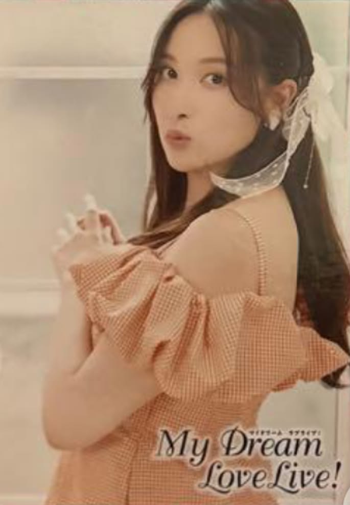 faridah_ryzka's tweet image. OMG, very beautiful Anchan 😍

#anjuinami #singer #model
#aqours #leader