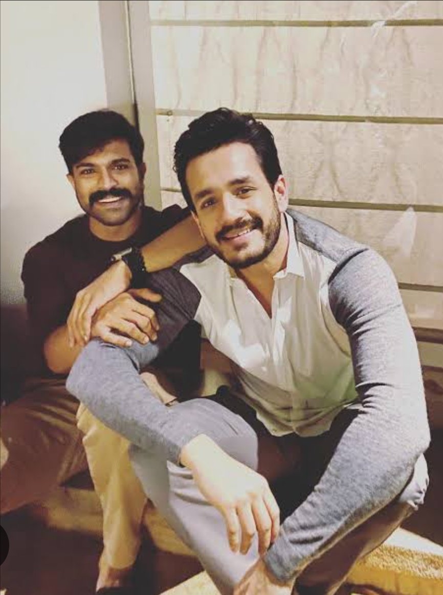 Alokkhosla143's tweet photo. @TweetRamCharan @AlwaysRamCharan @AkhilAkkineni8 Wishing a very very Happy Birthday to the Handsome Hunk #AkhilAkkineni Annaya 🎂🥳🎊🙌🏻 
May you get all d happiness, prosperity, success &amp; love in this year 🥰💖
Best of luck for #Lelin 👍🏻

May this brotherhood always shine ✨🤩

#HBDAkhilAkkineni
#HappyBirthdayAkhilAkkineni https://t.co/RqGBsB1Qwa