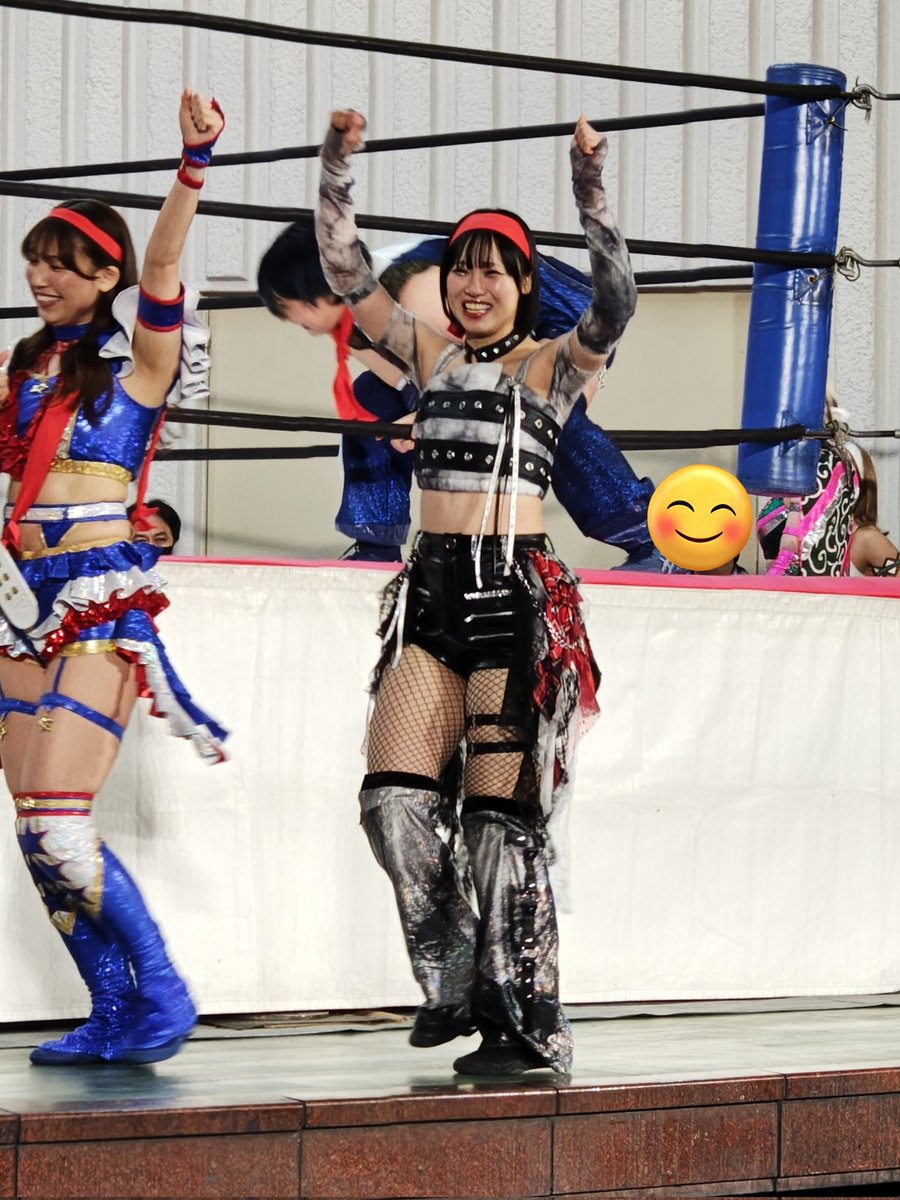 笑門来福 tweet media