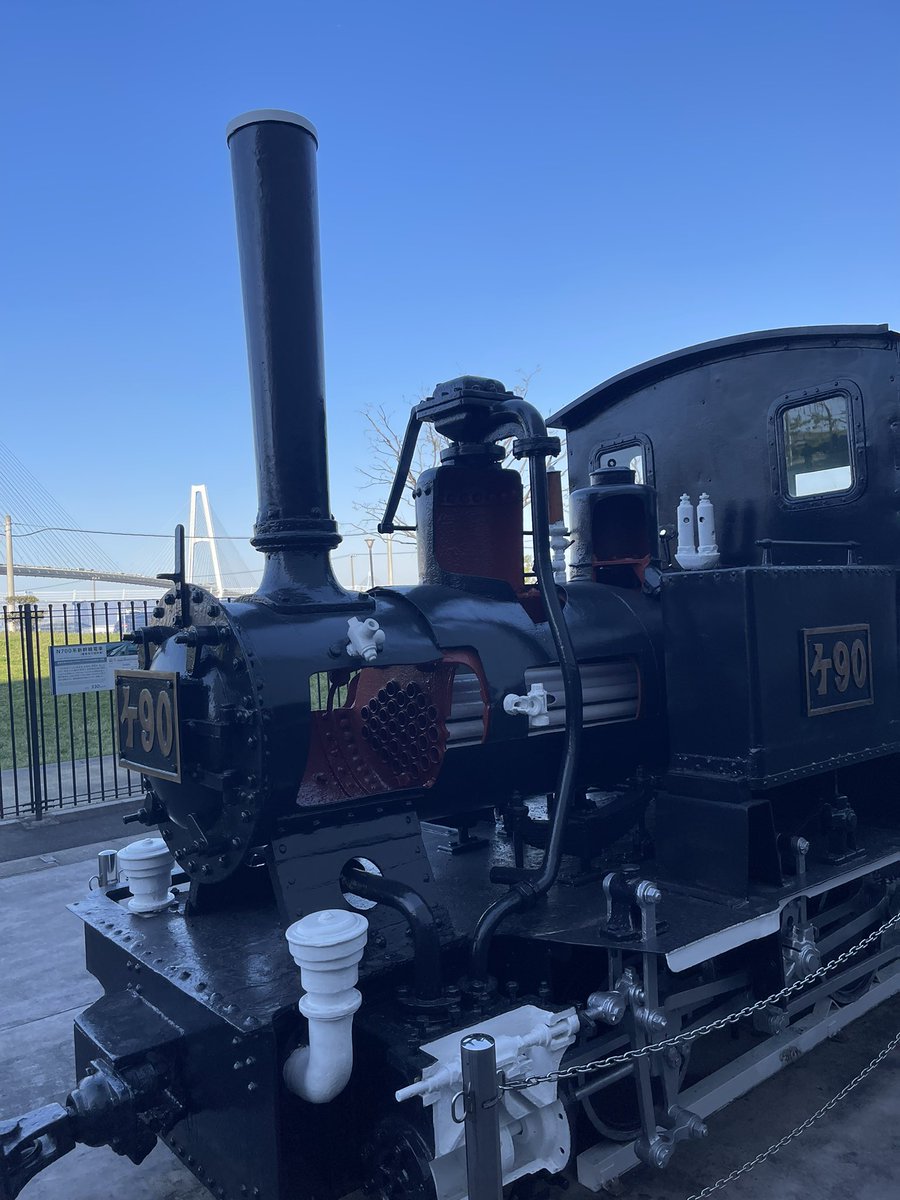 そむにうむ 「AIフィギュア美少女図鑑」めぐるーまー@森山 tweet media