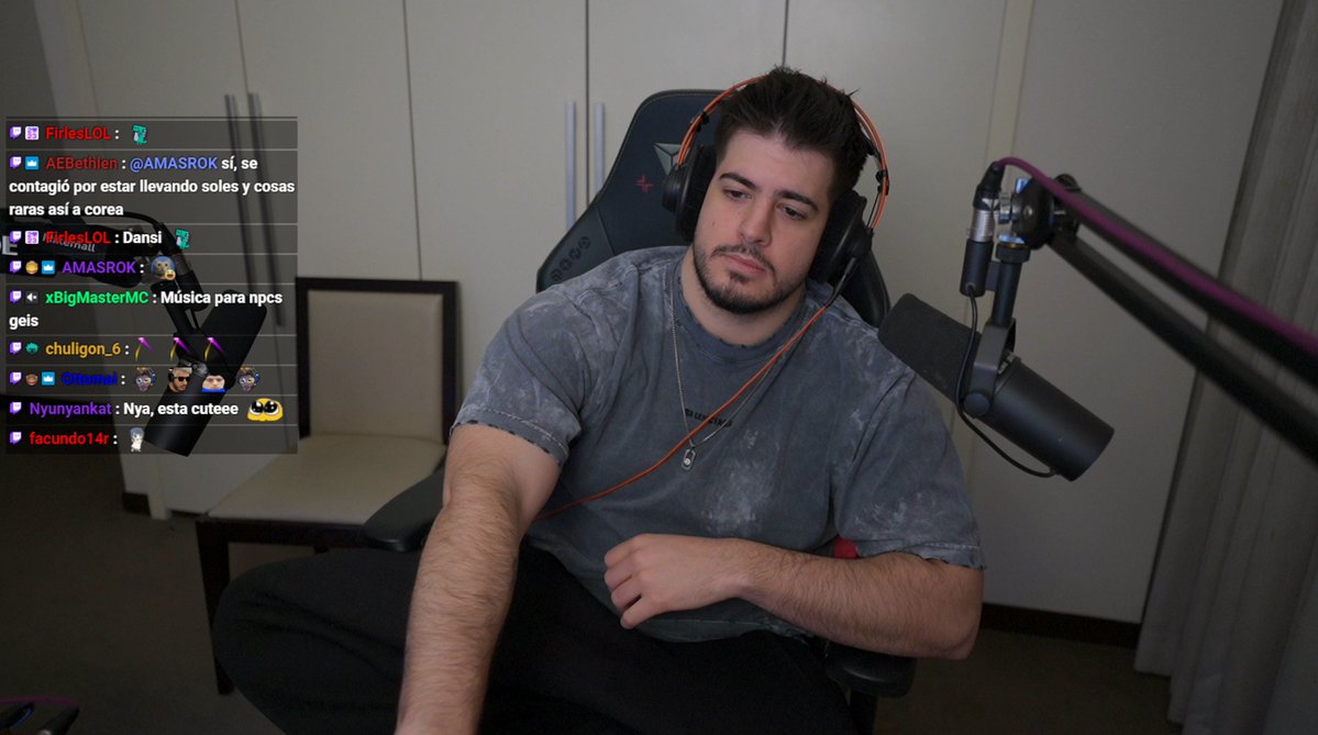 Spooky ElmilloR 🎃 tweet media