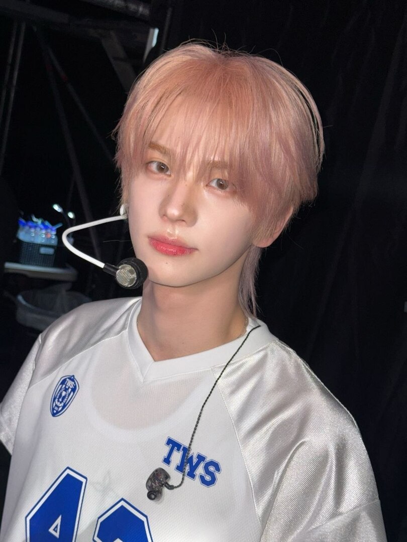 selfol-mates★ tweet media