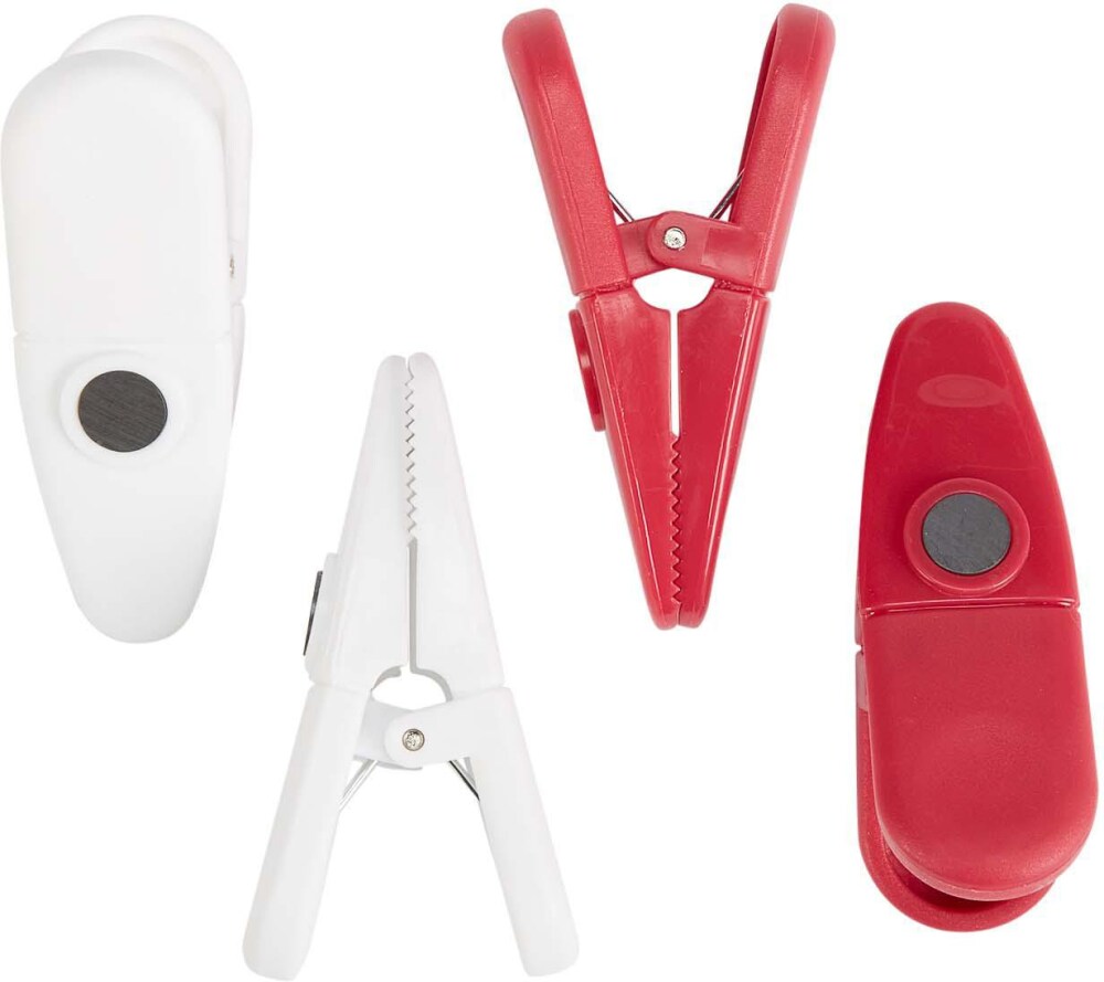 laura🌙✨️ tweet media