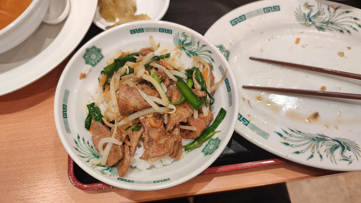 マカロン tweet media