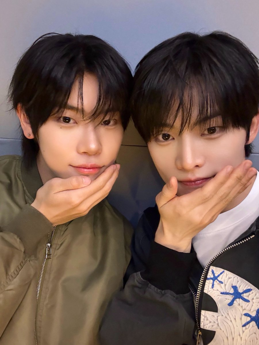 CLOSE YOUR EYES tweet media