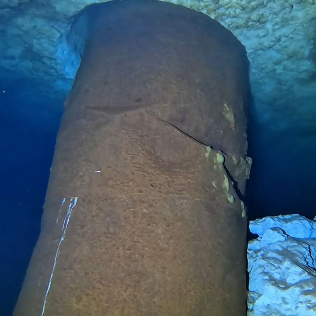 🚨 ¡Nueva polémica del Tren Maya! Reportan hundimientos de pilotes en el Tramo 5

El Tren Maya no termina de despegar, la organización Sélvame del Tren documentó hundimientos en los pilotes instalados sobre cenotes y cavernas del Tramo 5, donde personal militar realiza labores de