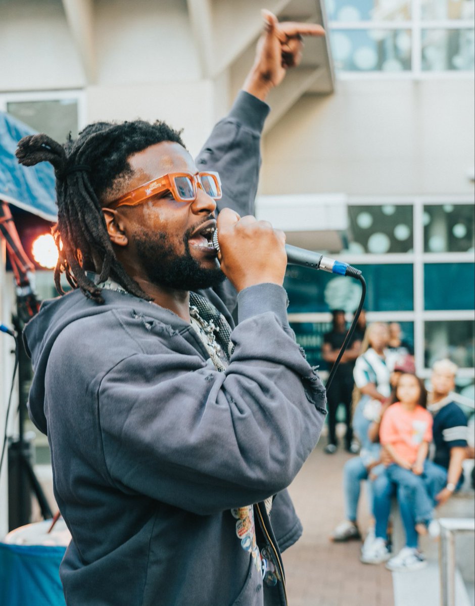 kelodelic's tweet image. KELO &amp;amp; FRIENDS 4.3.26 
📸: Earl Manning

I’m winning cuz God likes me! @TierraWhack