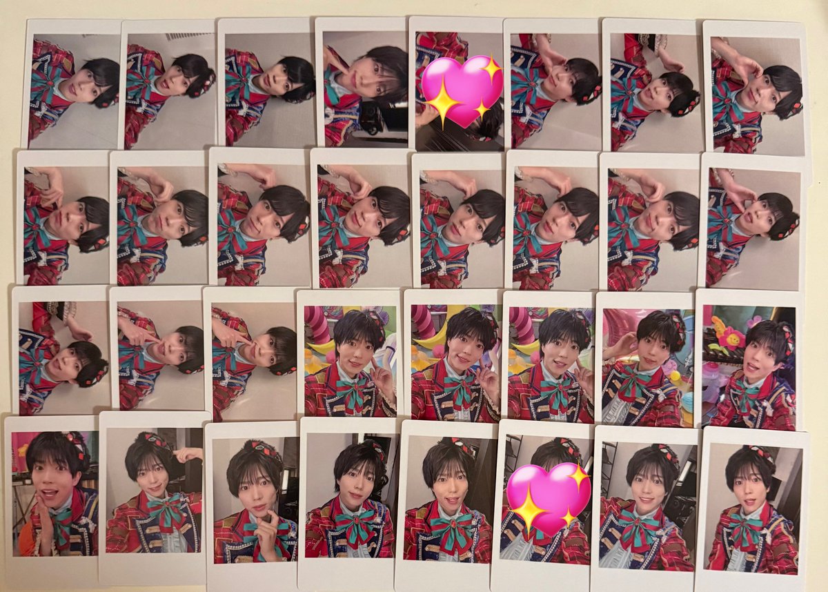 メル tweet media