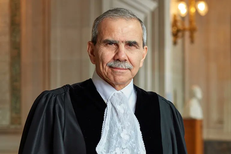 ....💤 tweet media