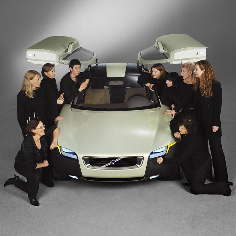 uxdesigncc's tweet image. What happened to the car designed for women, by women? uxdesign.cc/what-happened-…  #UX