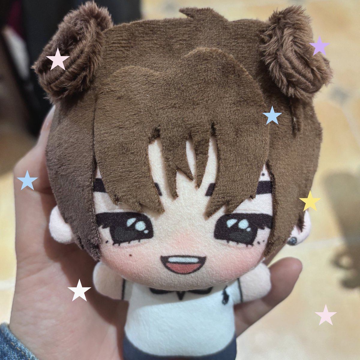 마치 애잡고 자랑밖에 모르는 엄마처럼 보이겠지만, 이 강아지 귀 달고 더욱 귀여워지지 않니? 🥺