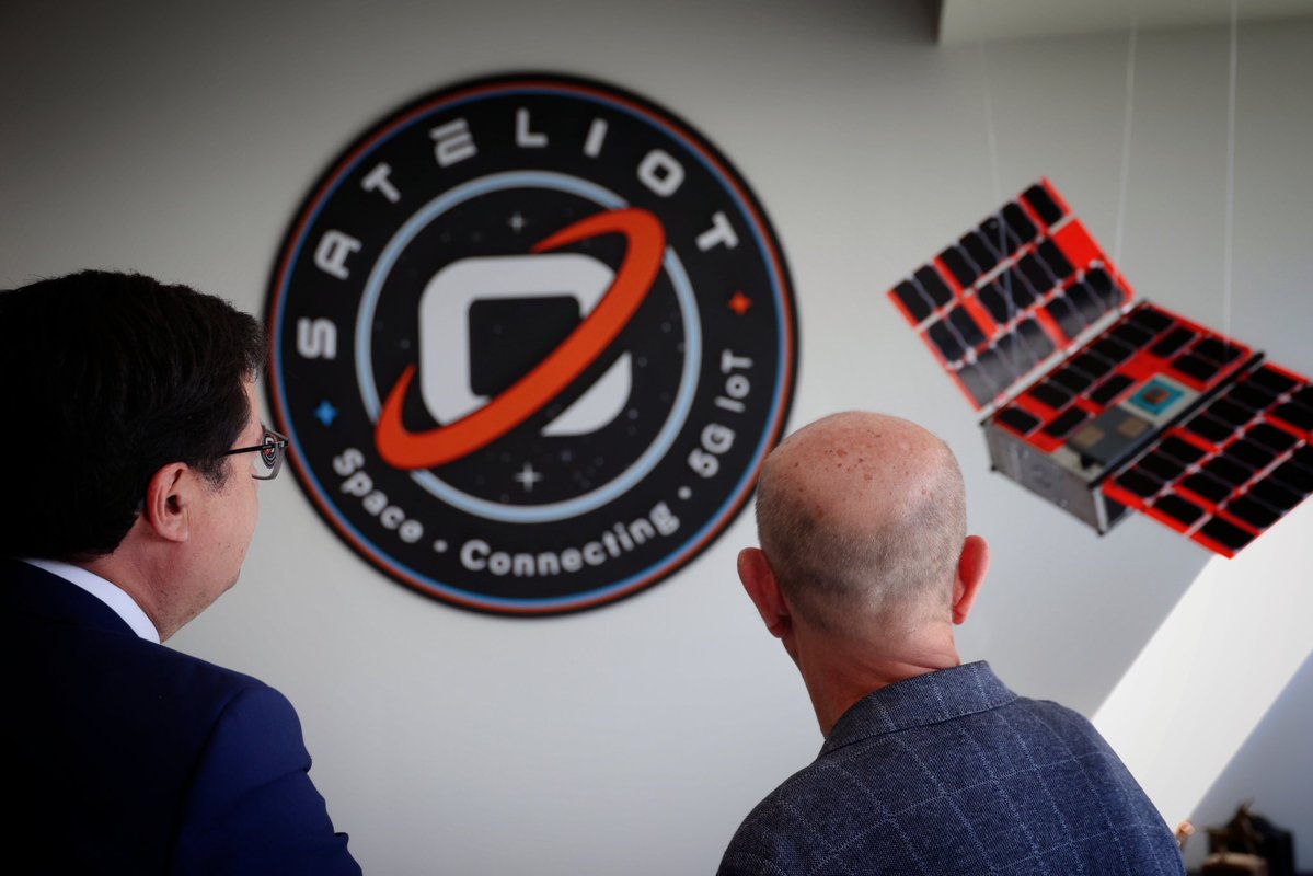 Oscar López Agueda tweet media