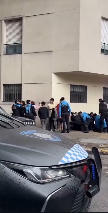 EXTRANJEROS COMETIENDO DELITOS EN ARGENTINA tweet media