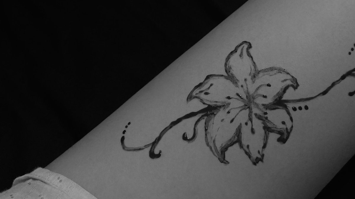 8 (slow) tweet media