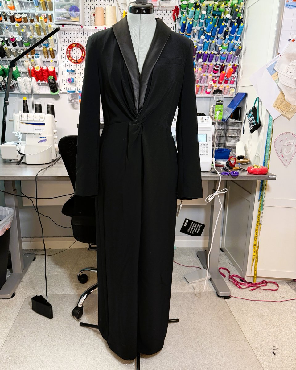 S_RockCustom's tweet image. Wedding guest, your dress should fit beautifully and feel comfortable from the ceremony to the dance floor. ✨

#weddingguest #weddingguestdress #dressalterations #formalalterations #specialoccasiondress #phillywedding #buckscountywedding #srockcustom #bookearly #norushorders
