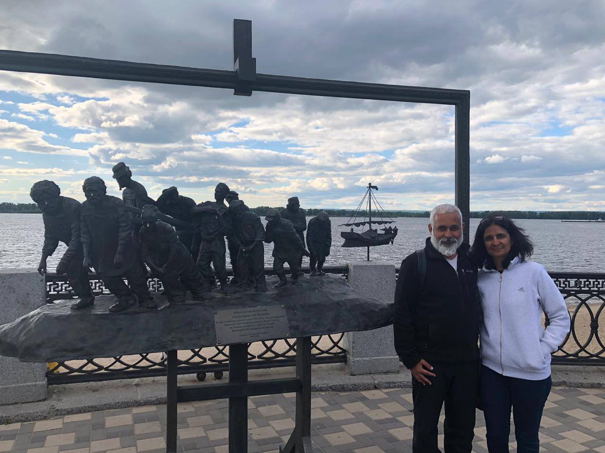 RusEmbIndia's tweet image. 🇷🇺🇮🇳 On April 7, diplomats of the #Russia’n Embassy in #India held a meeting with two Indian motorcyclists, Manoj Keshwar and Ajit Rana, who are planning a #Moscow-#Vladivostok motorcycle ride.

👉🏻 t.me/RusEmbIndia/15…

#RussiaIndia
#DruzhbaDosti