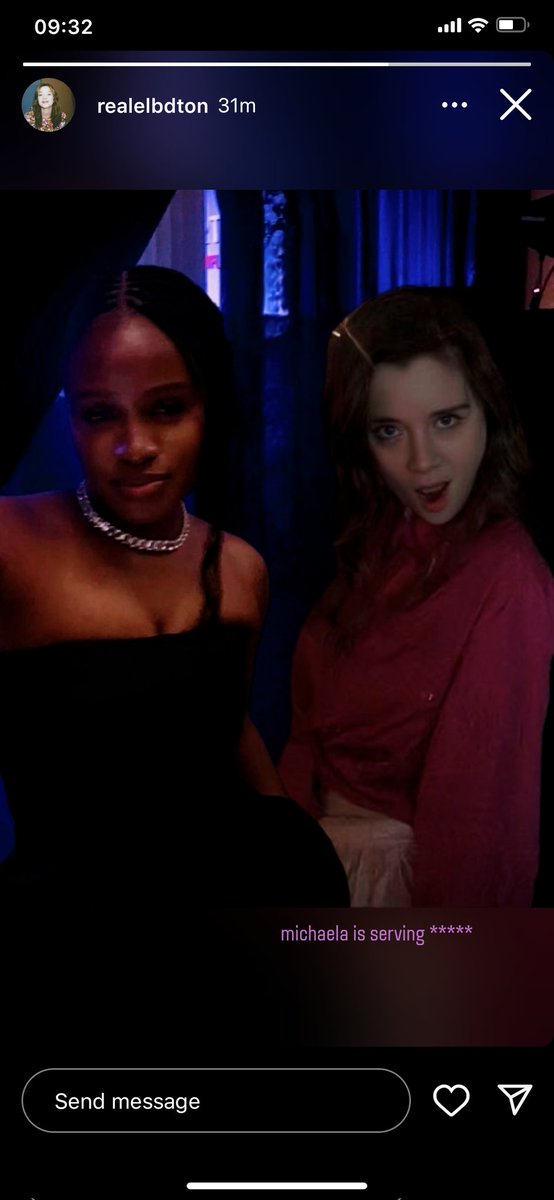 kat 🏰 tweet media