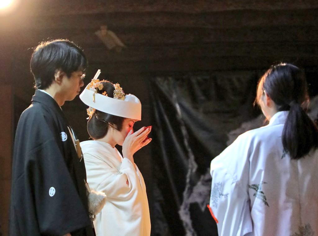 三次市の太歳神社の禰宜(ねぎ) tweet media