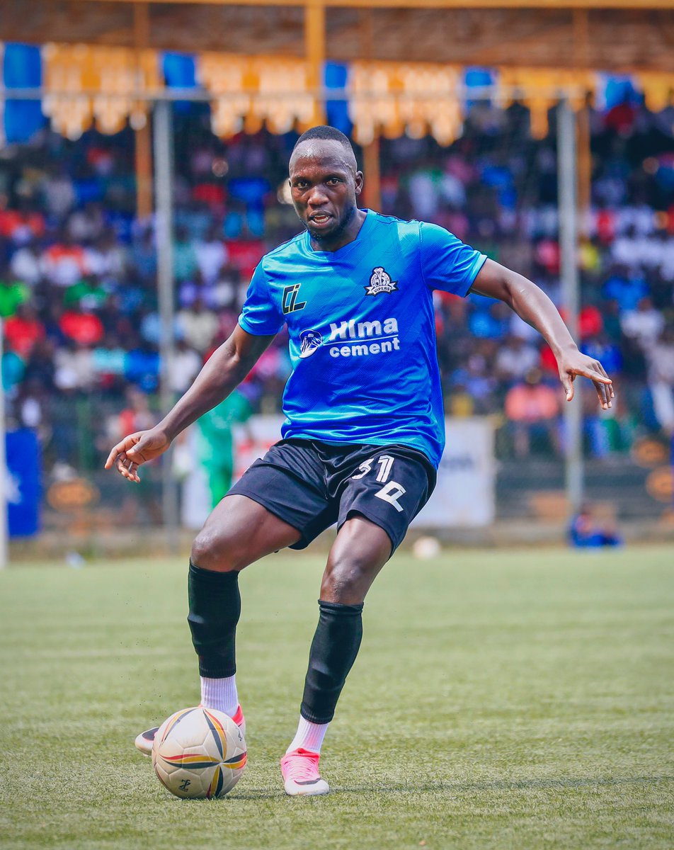 Meet <a href="/mandela_ashraf/">MANDELA ASHRAF OFFICIAL</a>  the first Captain of Vipers Jr team, he lifted the first Trophy of the Jr league , when we say Football is made in Kitende this is what we mean . Truly Dr Mulindwa had a dream 👌👌👌👌 . He will be facing Kitara this Friday