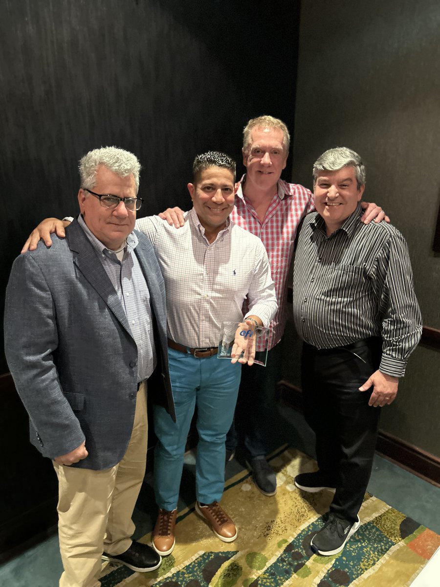 EFIPrint's tweet image. Last night, we had the privilege of celebrating some of our top dealer #partners across the Americas for their outstanding sales performance in 2025. Congratulations to Intergrafica Chile, GBTL, LexJet, and Ricoh USA, we’re proud to stand alongside you.