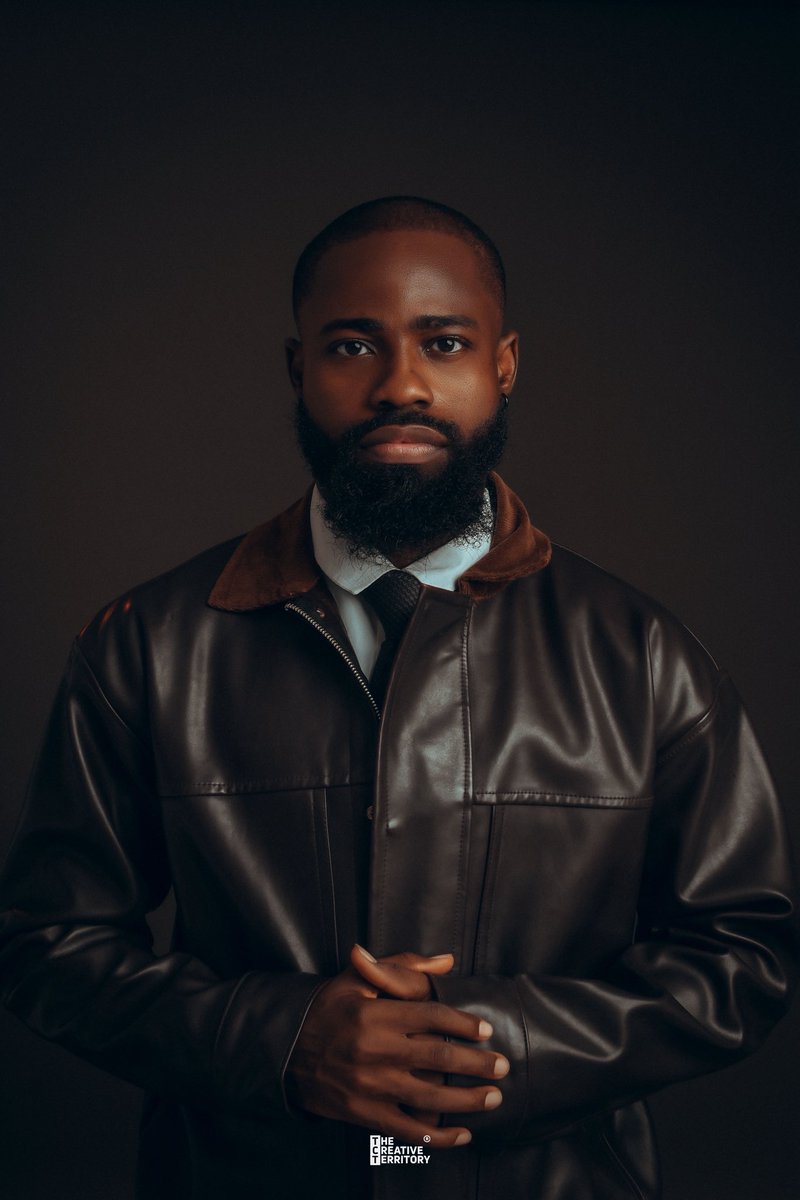 YOUR FAVORITE PHOTOGRAPHER tweet media