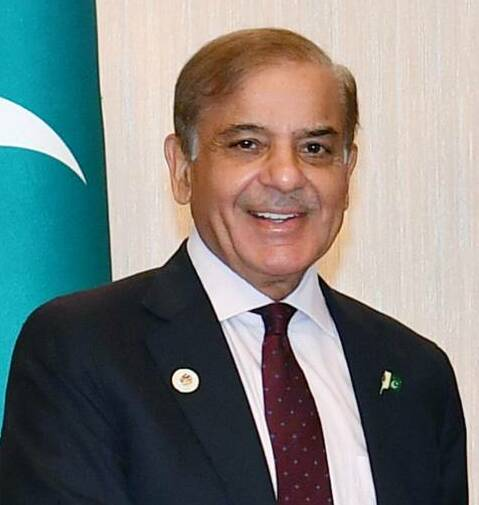 PakChinaToday's tweet photo. BREAKING 🚨: 🇵🇰🇮🇷 Pakistan Prime Minister Shehbaz Sharif says  Iran will participate in peace talks in Islamabad this Friday.

Do the Pakistani leadership deserve "Nobel Peace Prize"?

#Ceasefire #IsalamabadTalks #Pakistan #IranWar‌ #Iran #Israël https://t.co/4NWvoxCMxb